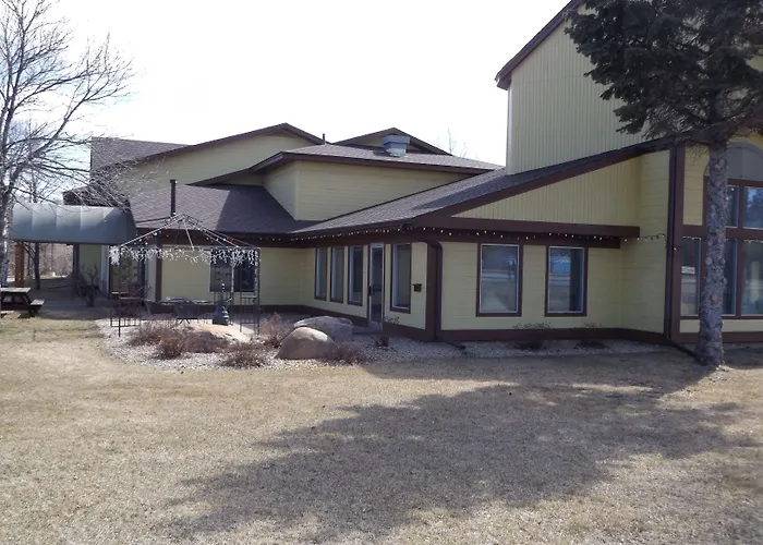 Nisswa Inn And Suites